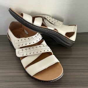 Clarks Laurieann Holly Sandals 8.5 Women Cream Leather Comfort EVA Sole